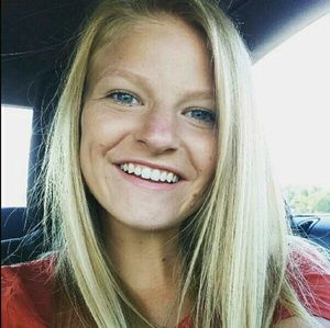 Meet your Posher, Lexi